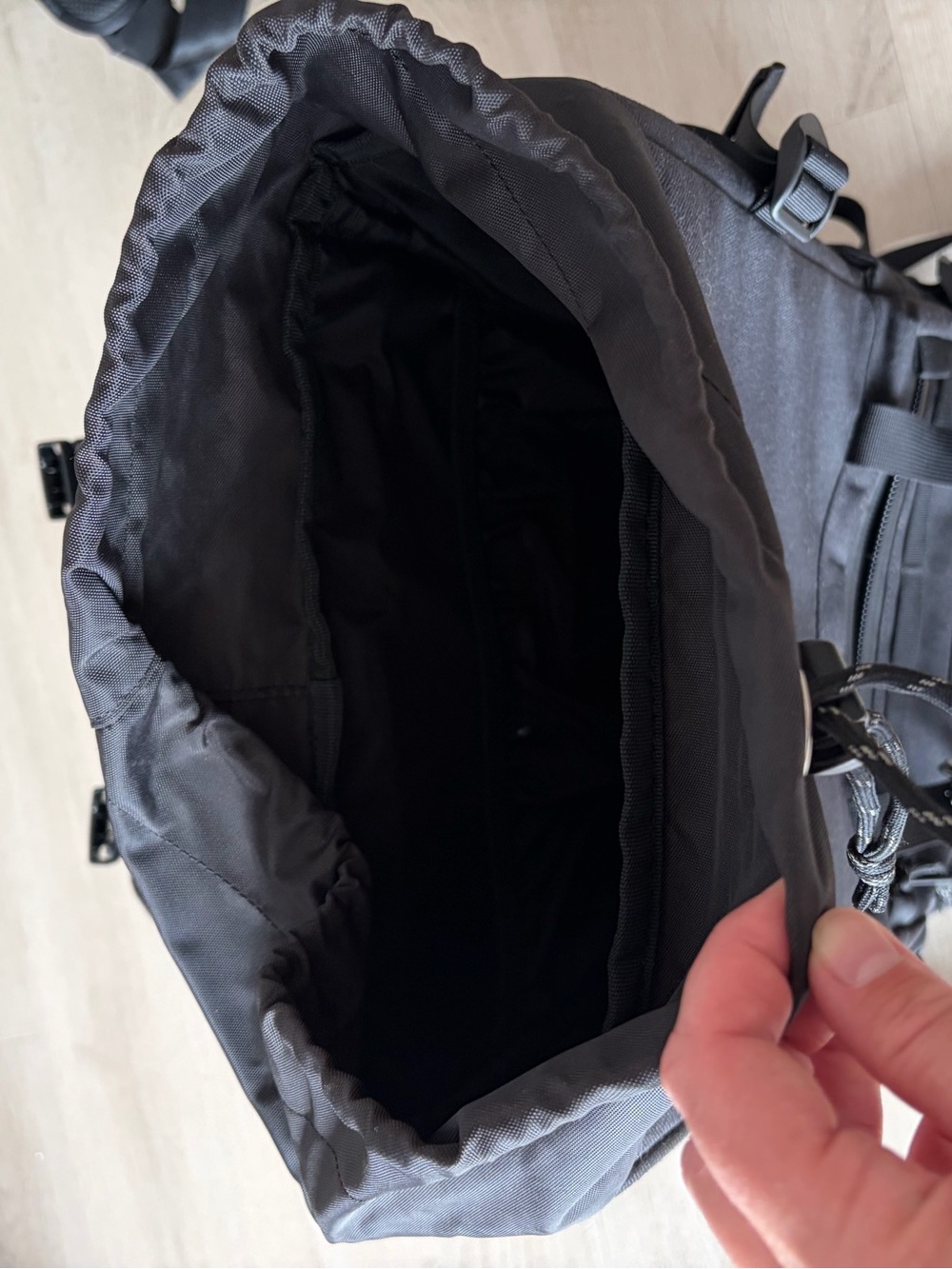 Topo Designs Rover Pack Tech Black - Picture 2 of 3